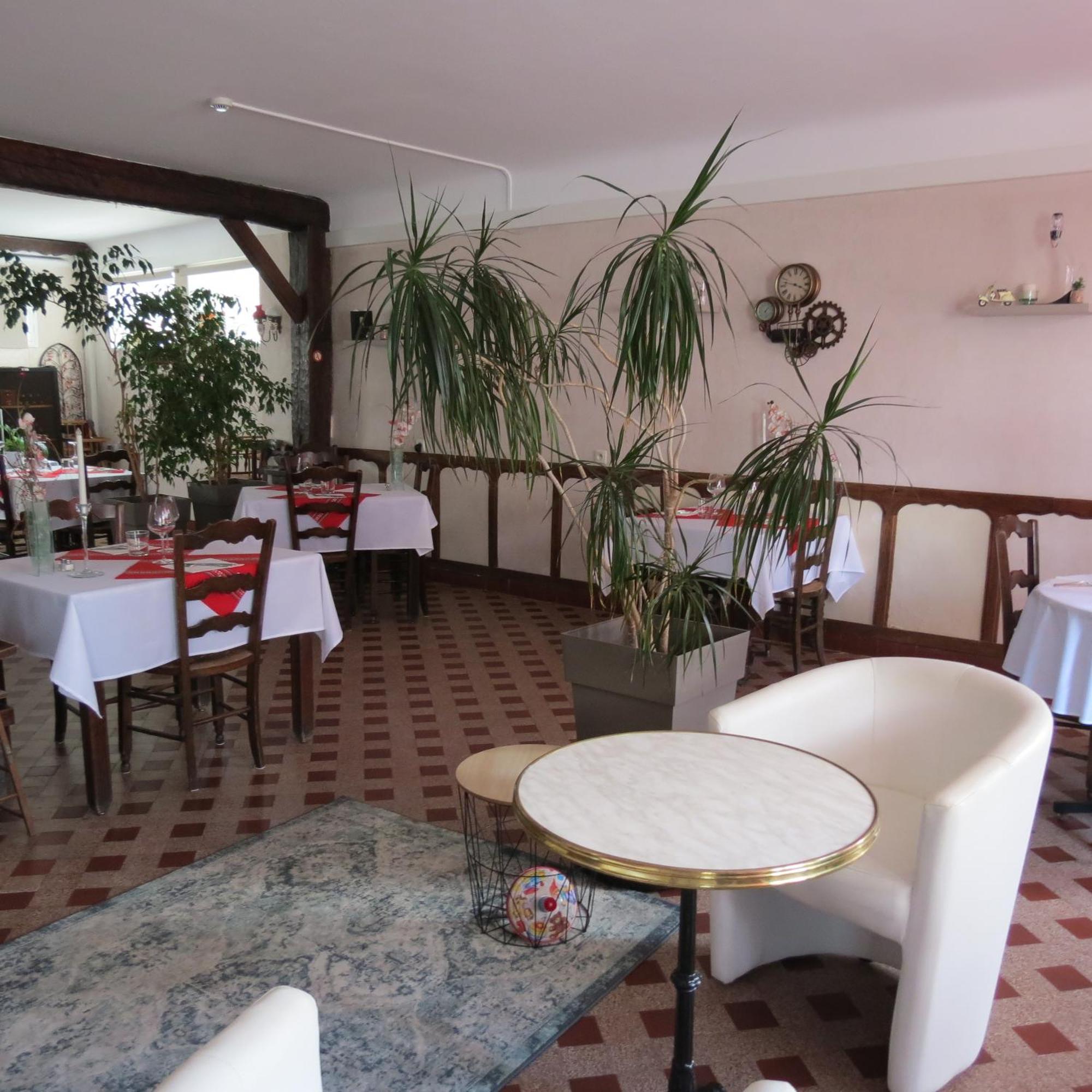 Hotel Au Petit Bearn Salies-de-Béarn エクステリア 写真